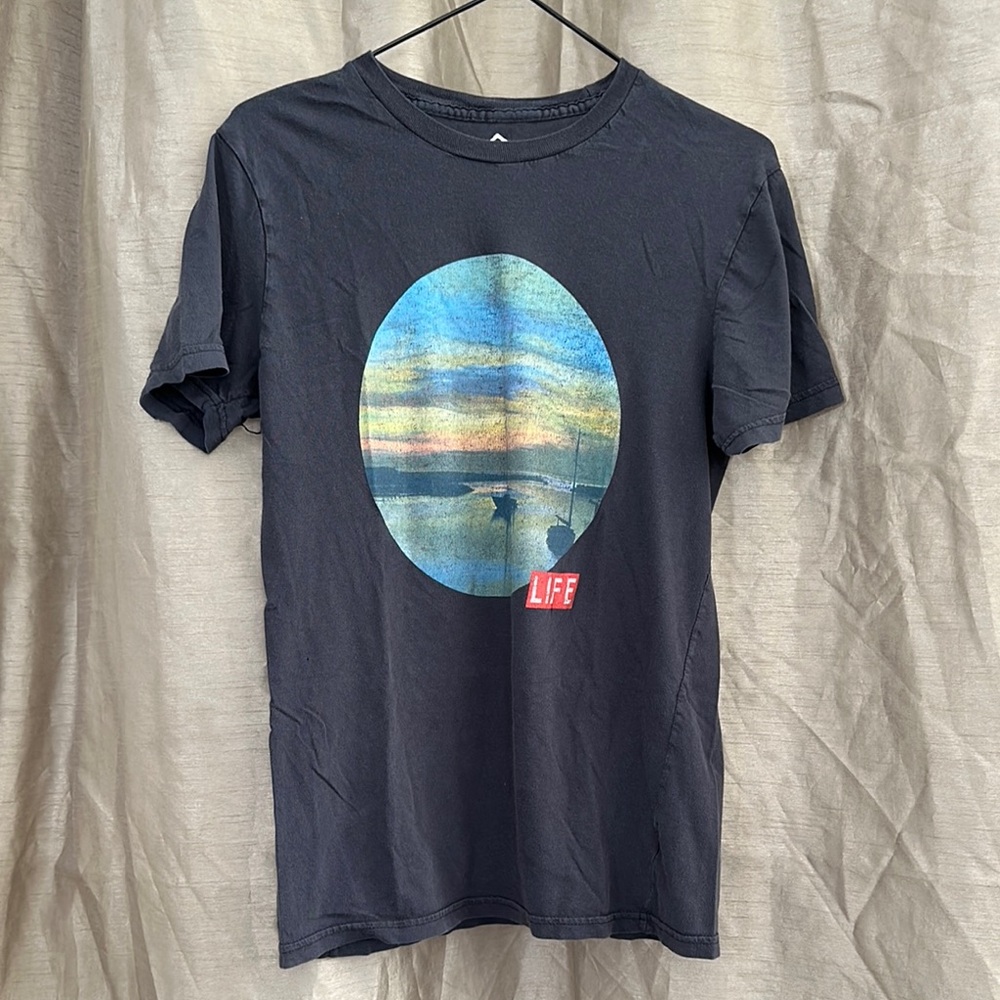 ❤️BUNDLE BUY 3 GET 15% OFF❤️
Altru Off Black Short Sleeve Tees Casual Wear